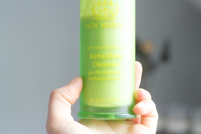 nettoyant tata harper refreshing cleanser