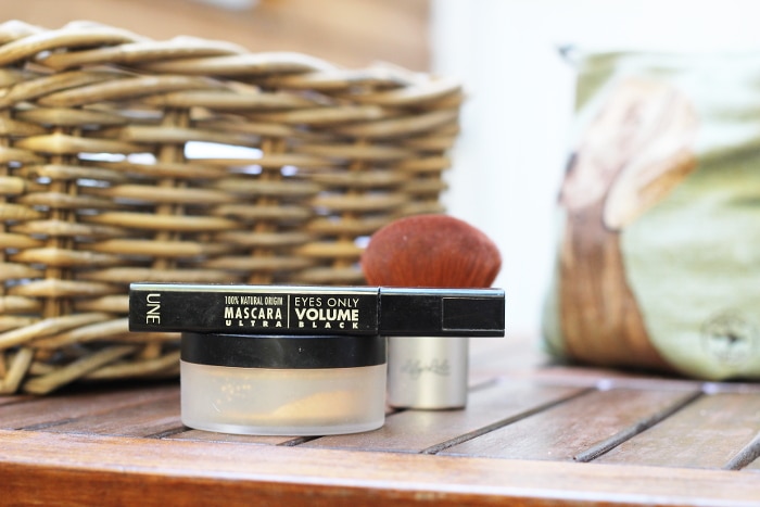 trousse beauté minimaliste pour voyager léger